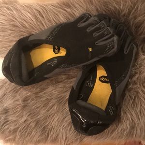 Vibram shoes